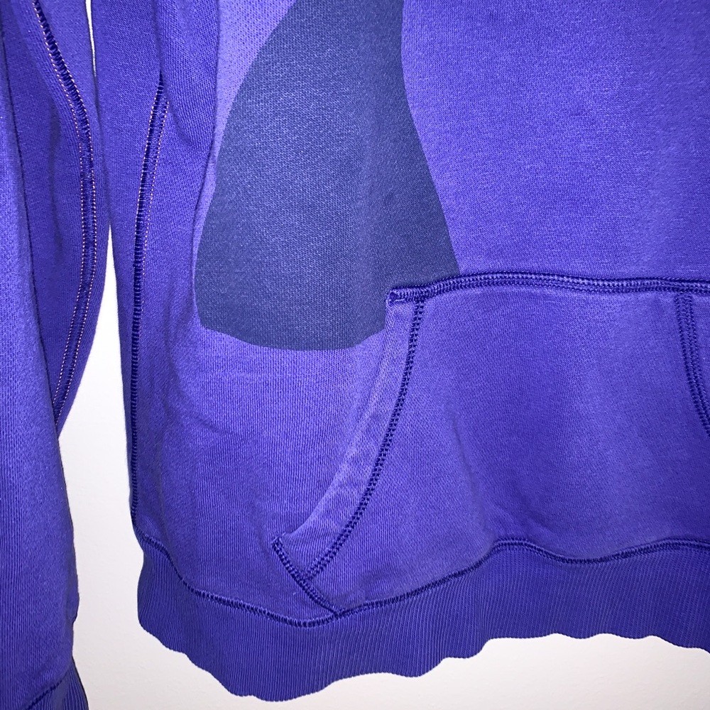 Under Armour pullover - Picture 2 of 3